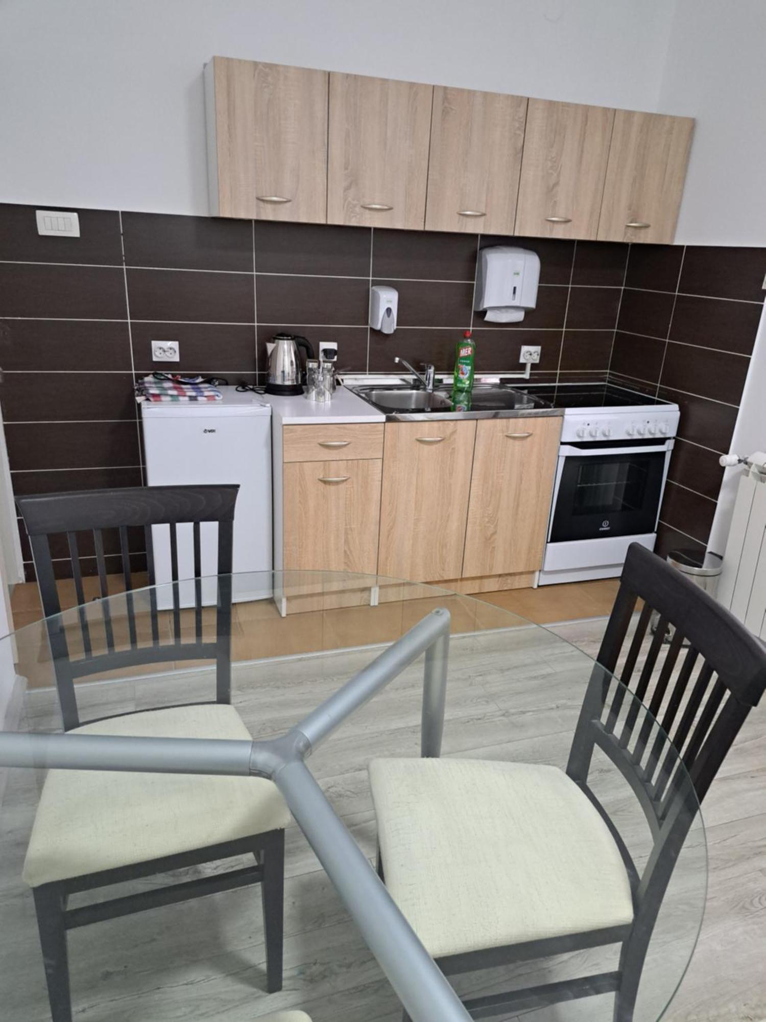 Apartments Erakovic Nikšić 外观 照片